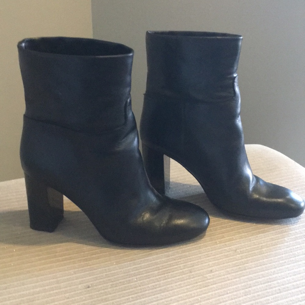 Tory Burch Boots